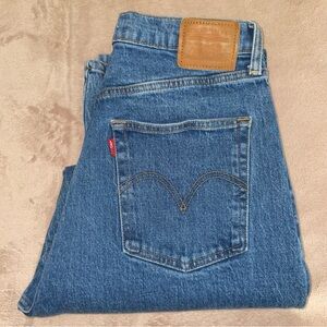 Levi’s ribcage straight Jean size 32/L27
